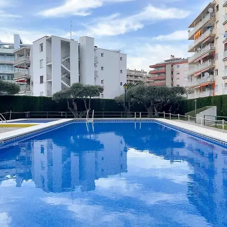 Location With A Pool And Terrace! Salou