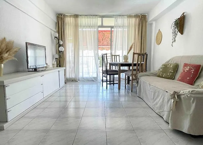 Location With A Pool And Terrace! Appartement Salou